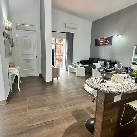 度假居 Relaxing Torres 阿德耶